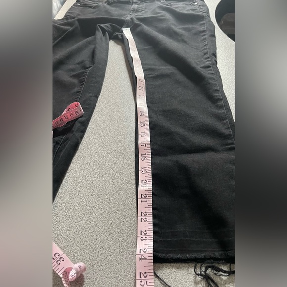 Articles Of Society Black Raw Cut Ankle Cut Jeans Size 32 - Picture 11 of 12